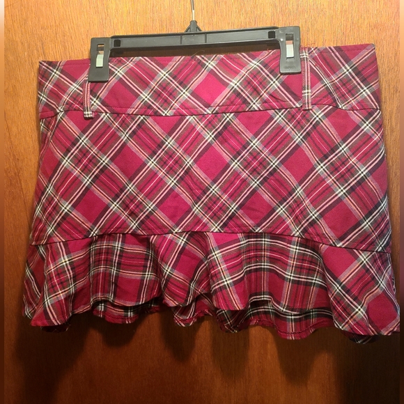 Tracy Evans red tartan plaid mini skirt sz13 - Picture 2 of 6